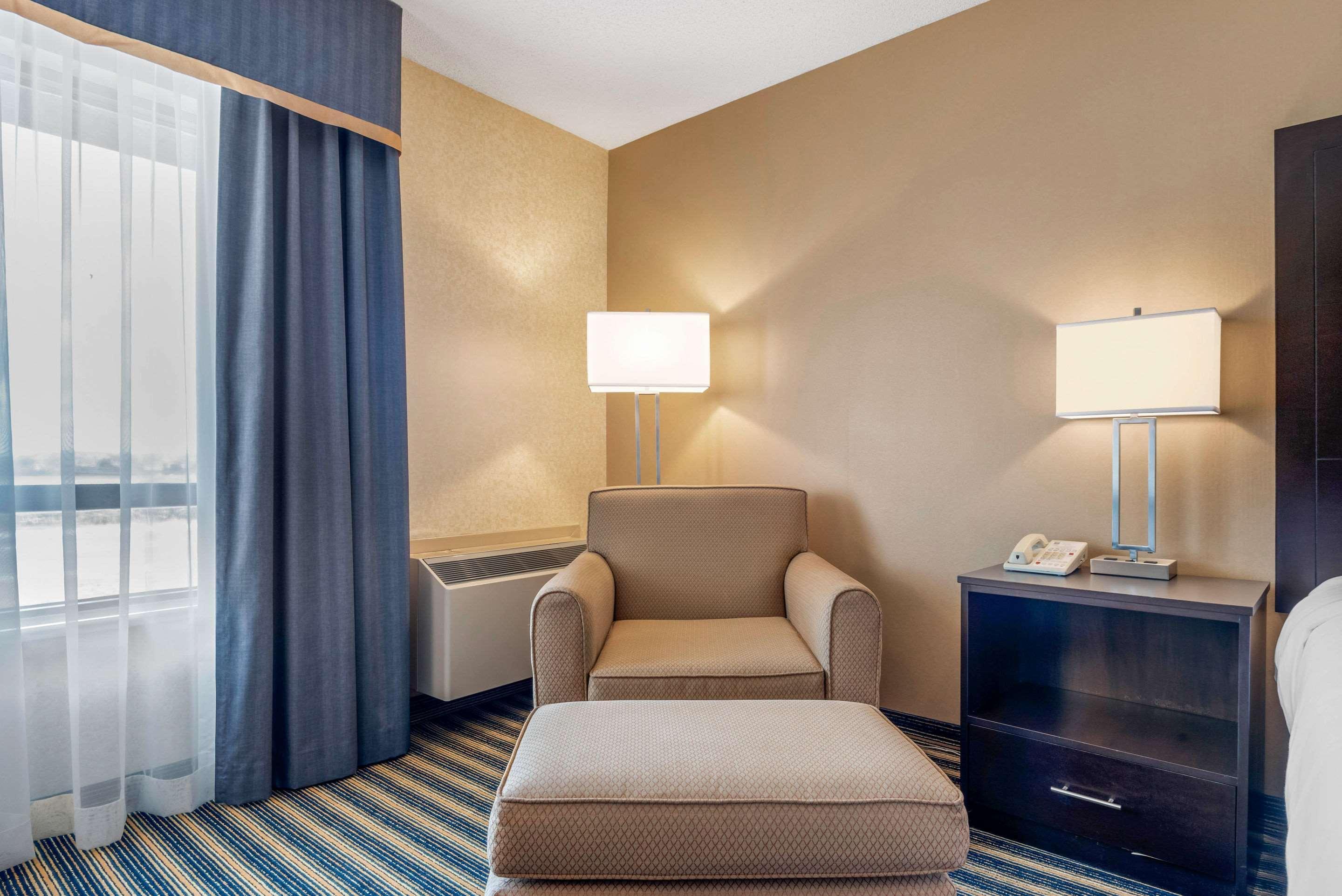 Comfort Inn Saint Thomas Luaran gambar