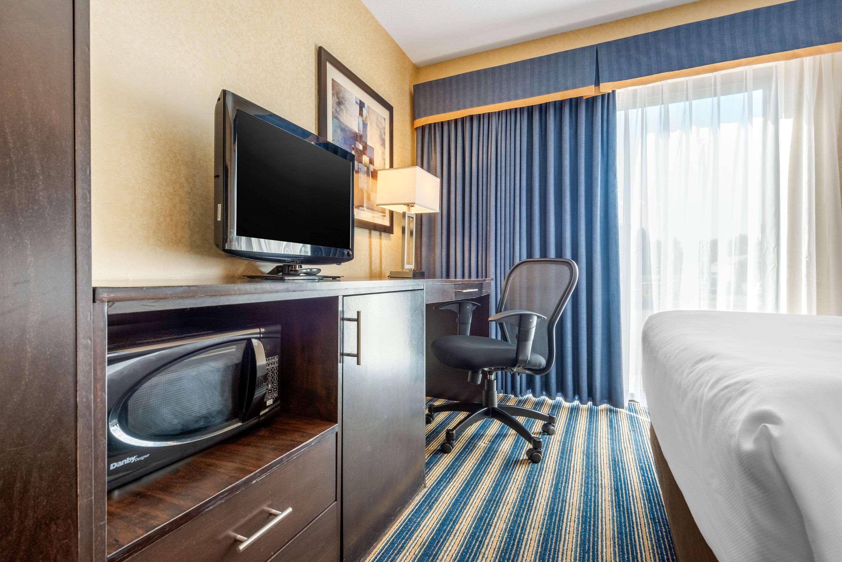 Comfort Inn Saint Thomas Luaran gambar